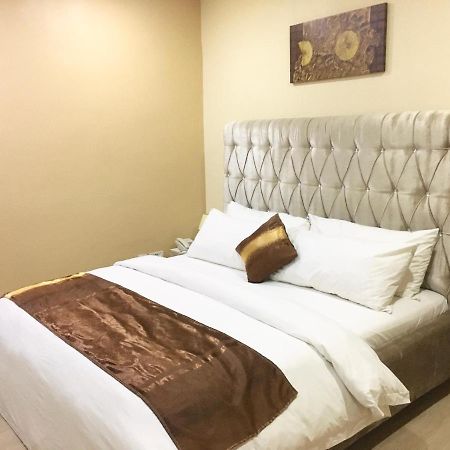 Alexia'S Place Hotel Лаґос Екстер'єр фото